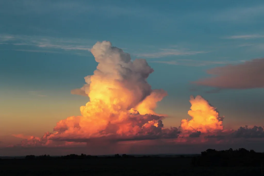 Graphcast - Google DeepMind - white clouds